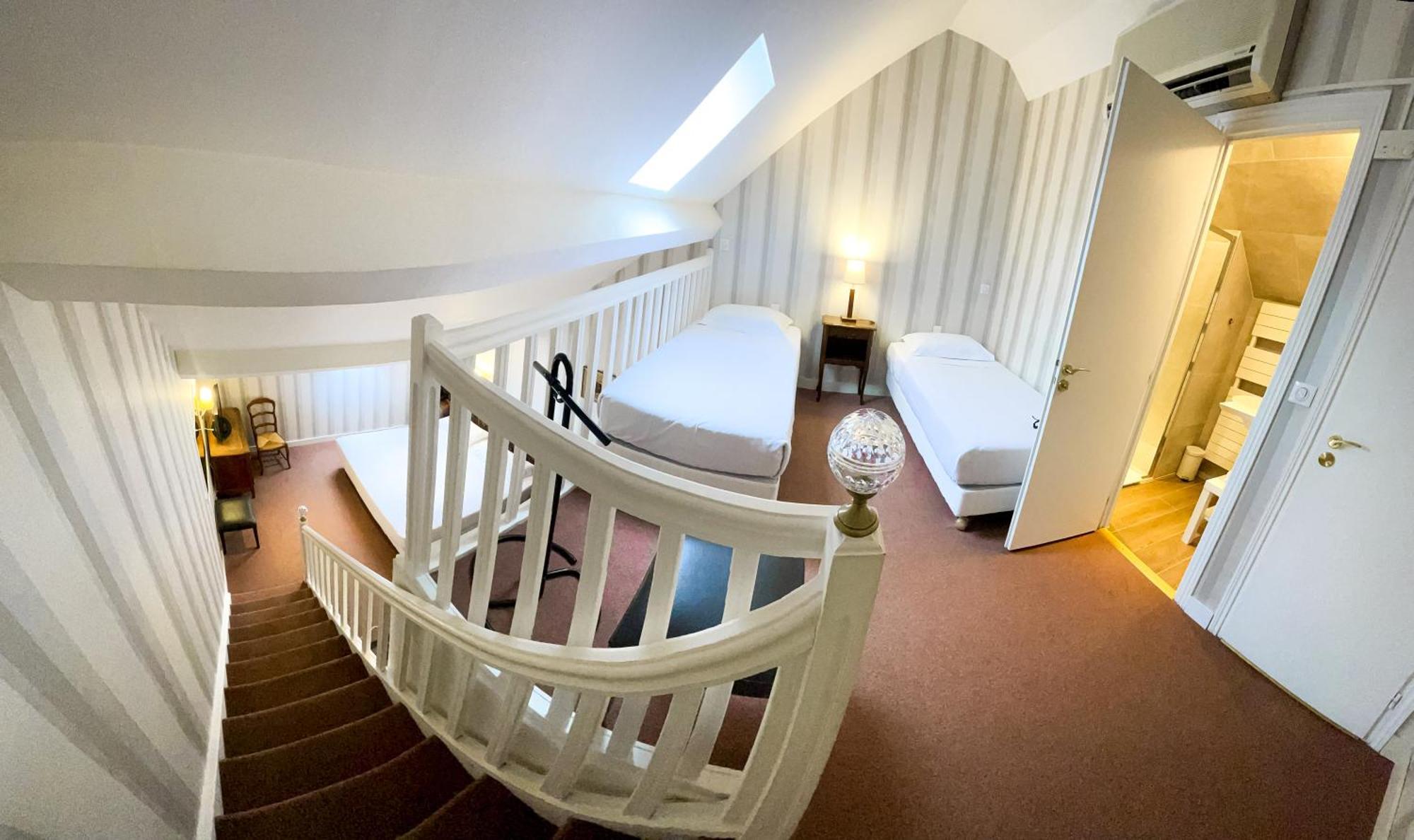 ביון Hotel La Villa Fleurie מראה חיצוני תמונה