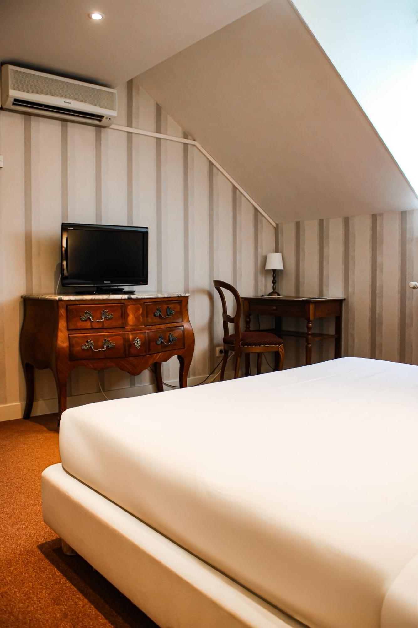 ביון Hotel La Villa Fleurie מראה חיצוני תמונה