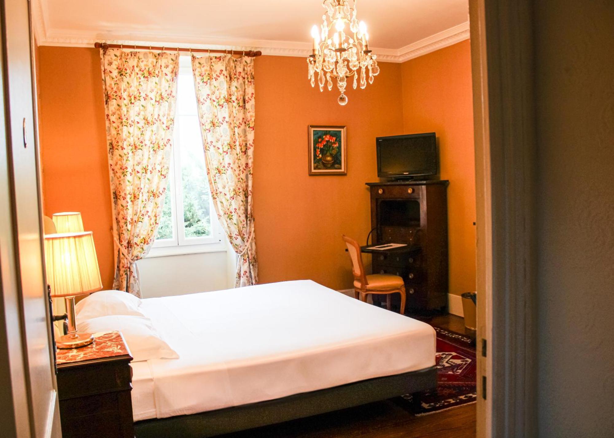 ביון Hotel La Villa Fleurie מראה חיצוני תמונה